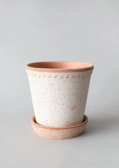 Afloral.com Bergs Handmade Clay Pot With Drainage - 6.5"