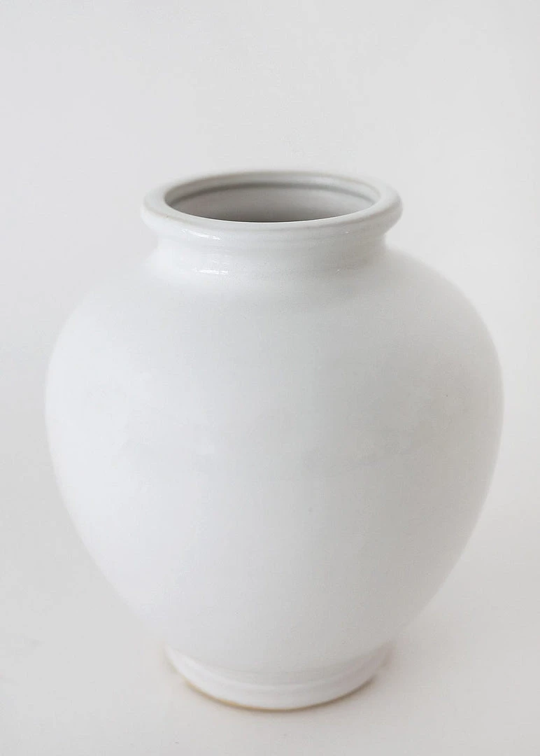 Afloral Vases Glossy White Round Ceramic Vase - 7.75"